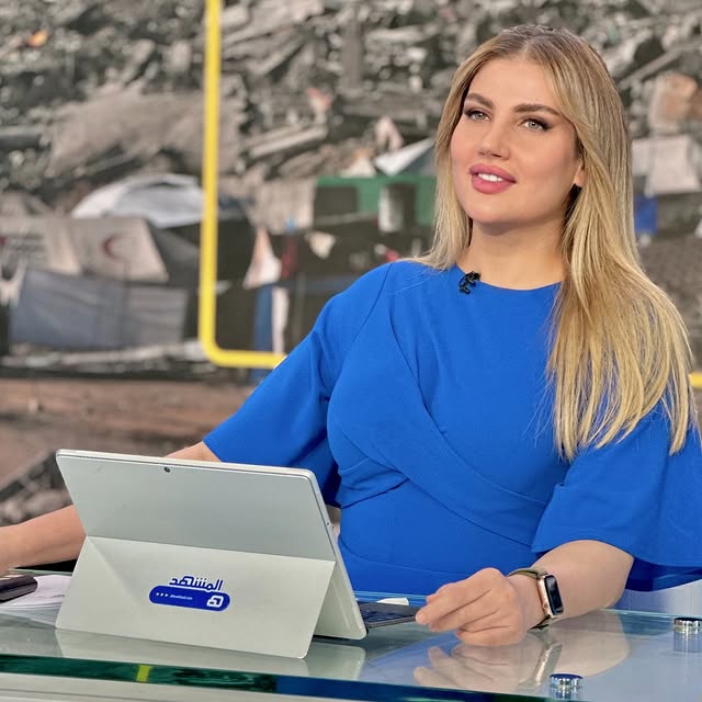 Areij Khalil at the news desk